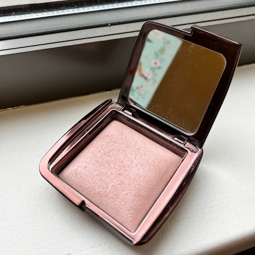 Hourglass Cosmetics Mood Light Full Size Ambient Lighting Powder